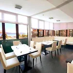 Brand New And Elegant On Lake Maggiore Apartment *