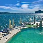 Brand New And Elegant On Lake Maggiore Meina