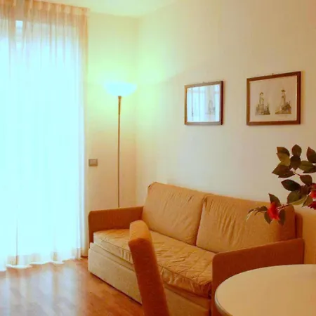 Brand New And Elegant On Maggiore *