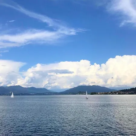 Brand New And Elegant On Lake Maggiore *