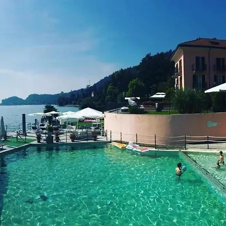Brand New And Elegant On Maggiore Apartament Meina