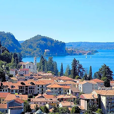 Brand New And Elegant On Maggiore *