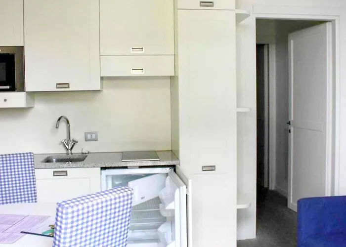 Brand New And Elegant On Lake Maggiore Apartment