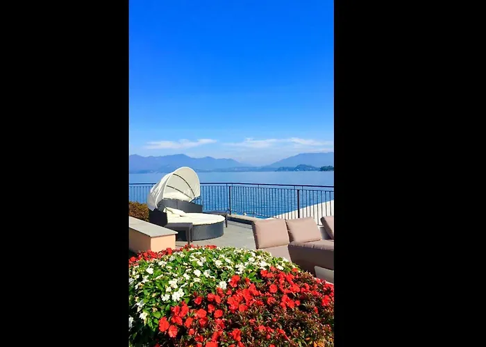 Brand New And Elegant On Lake Maggiore Meina