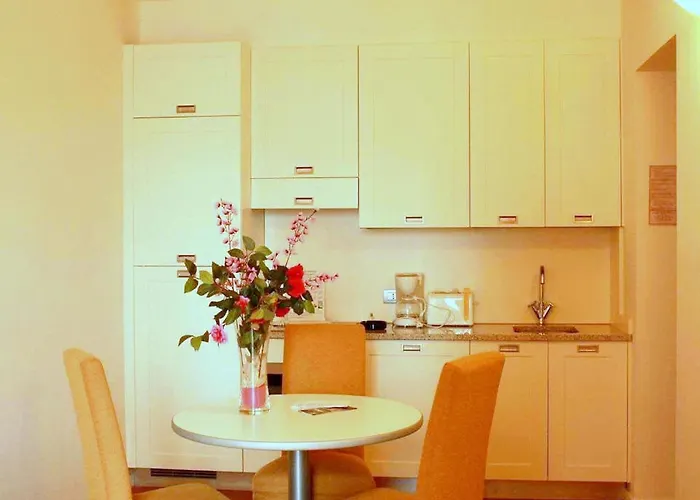 Brand New And Elegant On Lake Maggiore Apartman