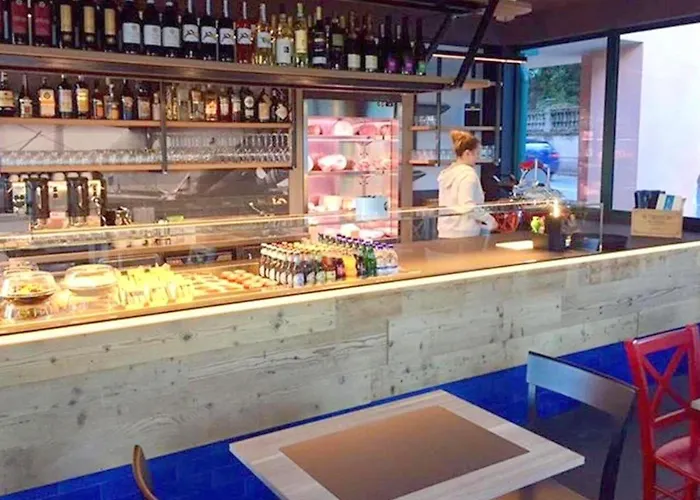 Apartment Brand New And Elegant On Lake Maggiore Meina