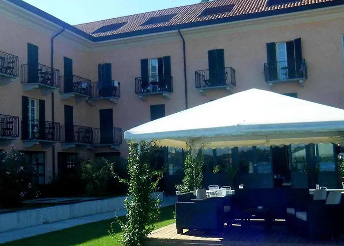 Brand New And Elegant On Lake Maggiore Meina